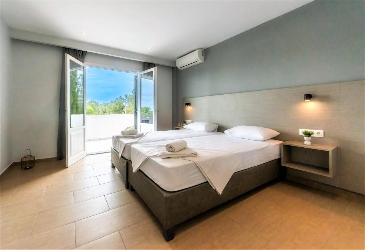 Nikos Villas กาวอส ภายนอก รูปภาพ