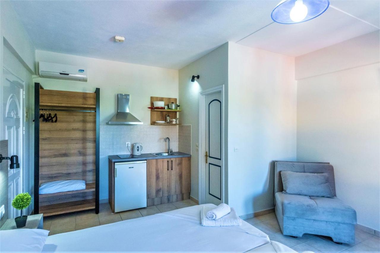 Nikos Villas กาวอส ภายนอก รูปภาพ
